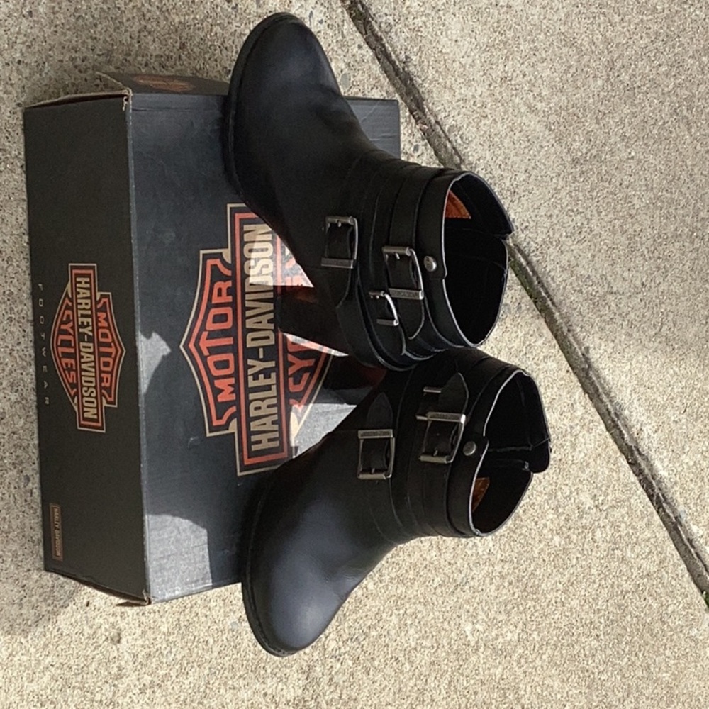HARLEY-DAVIDSON  women boots size 7.5  beautiful but to small for me - Picture 6 of 7